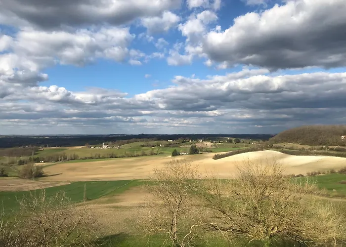 Le Clos Des Mesanges בית נופש