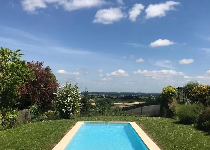 Le Clos Des Mesanges בית נופש